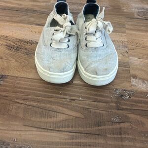 Toms Kids Cream Canvas Lace-Up Sneakers